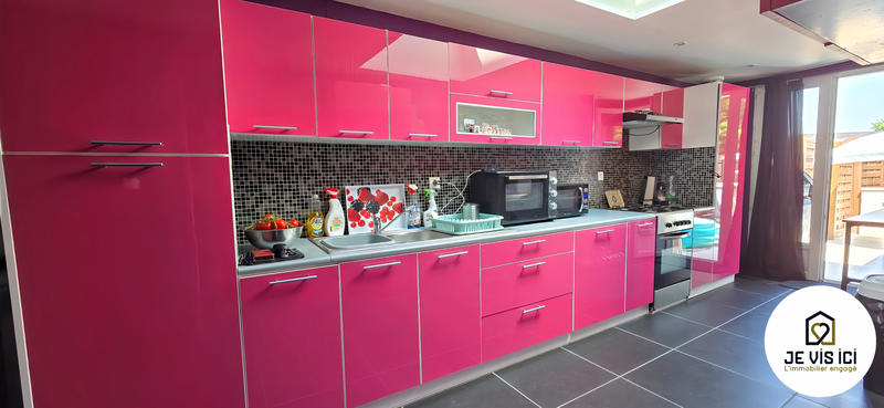 Maison - 110 m² - 6 pièces