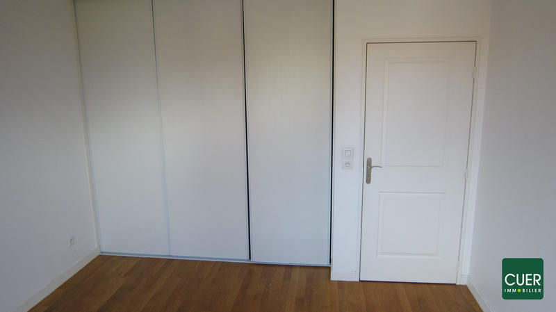 Appartement - 79 m² - 3 pièces