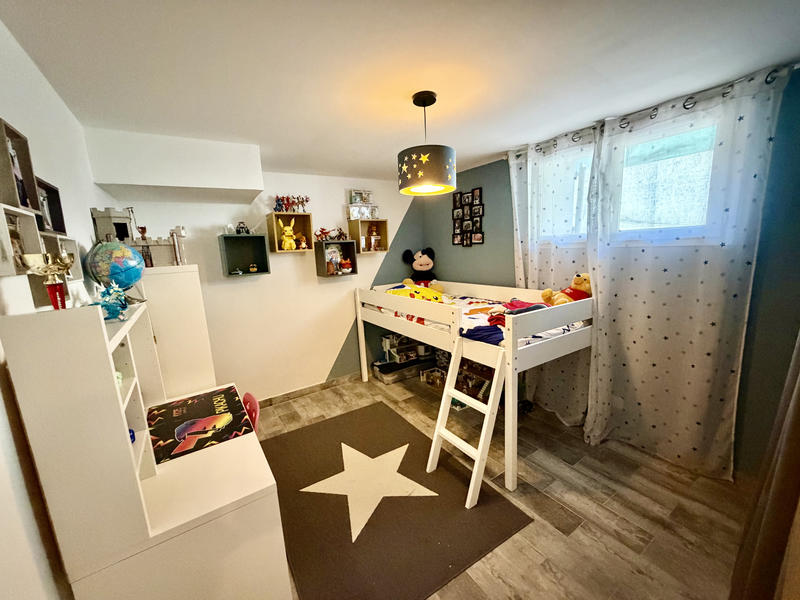 Maison - 170 m² - 6 pièces