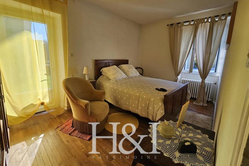 Propriété - 103 m² - 5 pièces