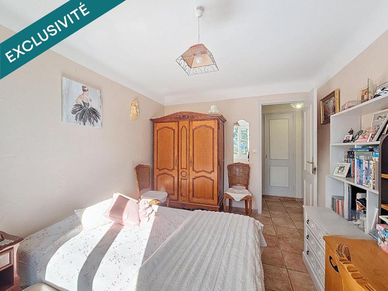 Maison - 182 m² - 7 pièces