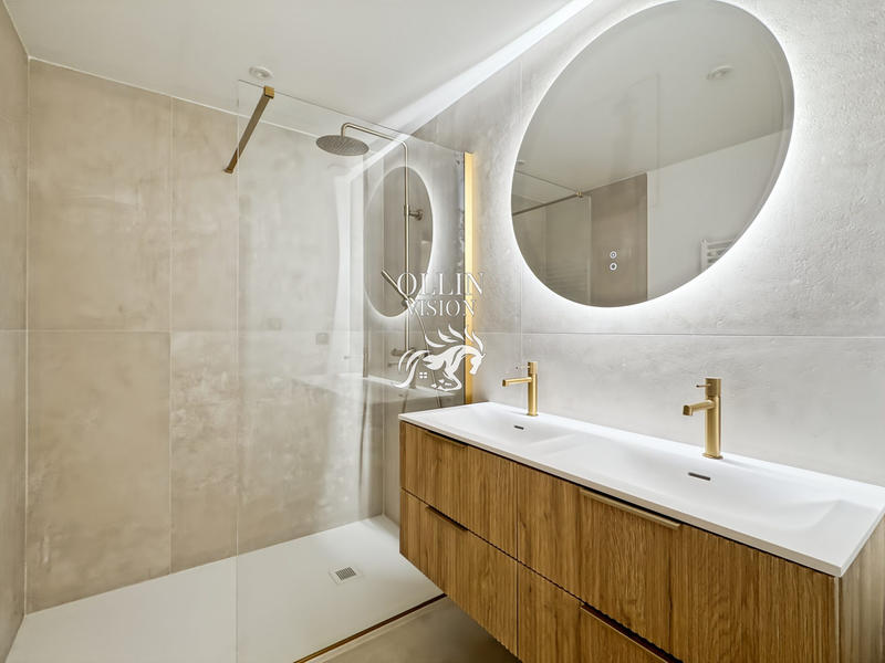 Villa - 205 m² - 7 pièces