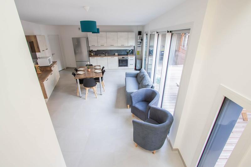 Maison - 99 m² - 6 pièces