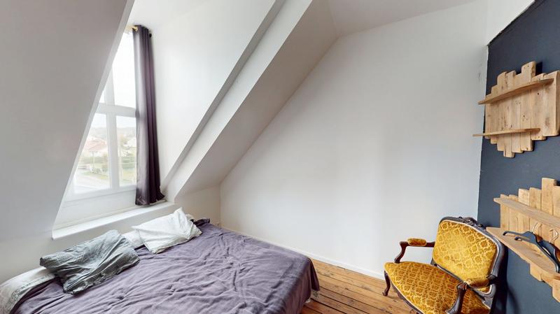 Maison - 315 m² - 9 pièces