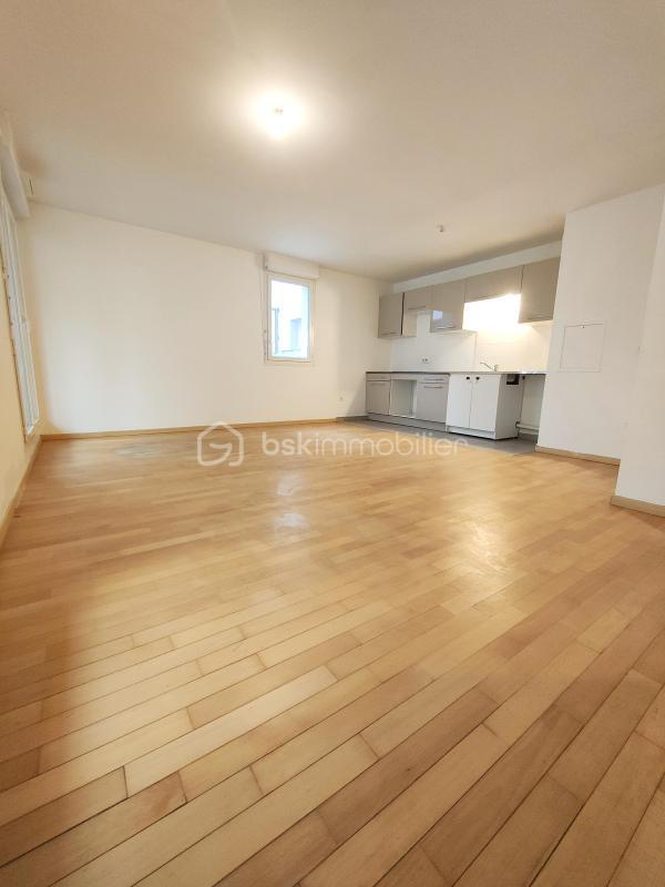 Appartement - 64 m² - 3 pièces