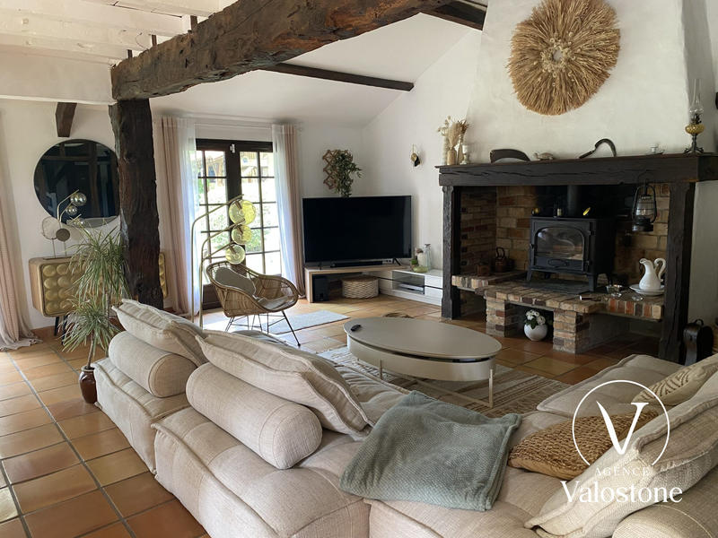 Maison - 170 m² - 5 pièces