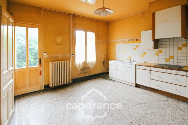 Maison - 207 m² - 8 pièces