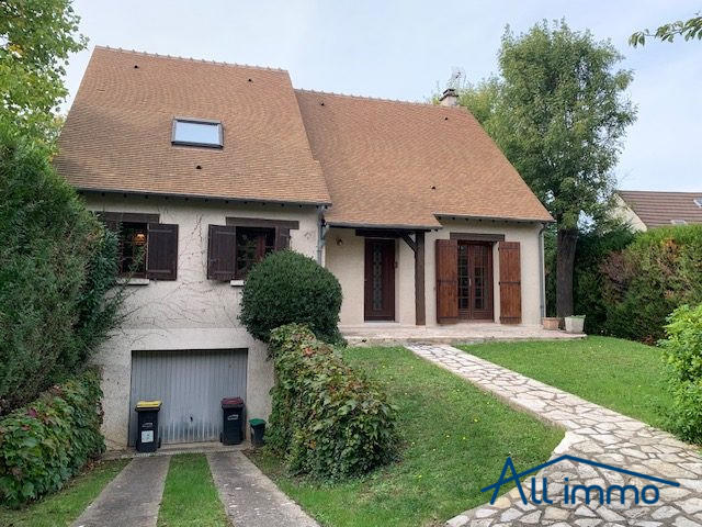 Maison - 145 m² - 8 pièces