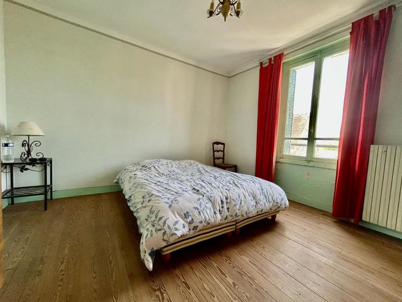 Maison - 152 m² - 7 pièces