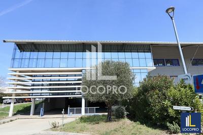 Local d'activité / Entrepôt - 2 390 m²