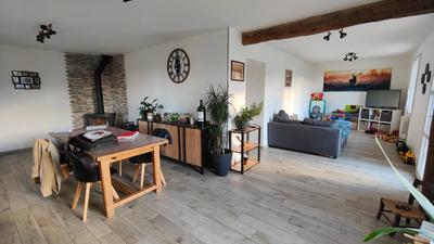 Propriété - 152 m² - 5 pièces