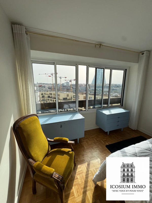 Appartement - 90 m² - 3 pièces