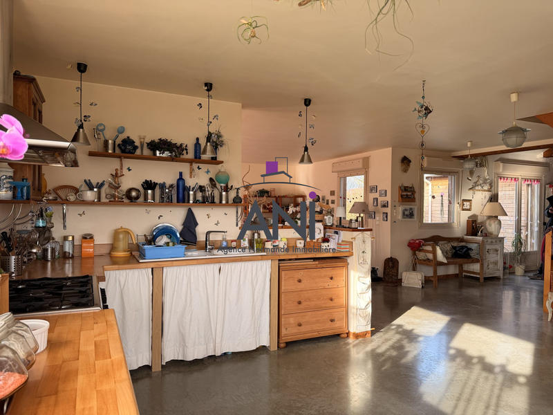 Maison contemporaine - 219 m² - 6 pièces