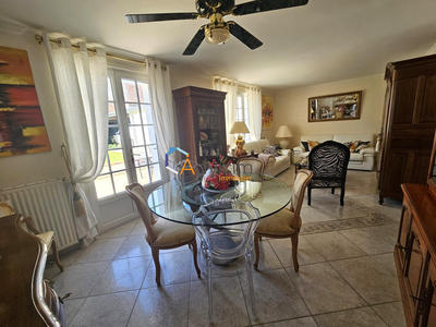 Maison - 102 m² - 5 pièces