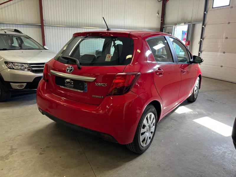 Toyota Yaris 3 Hybrid 100h 75cv