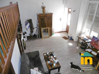 Appartement - 95 m² - 4 pièces