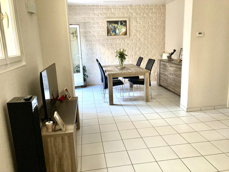 Maison - 91 m² - 5 pièces