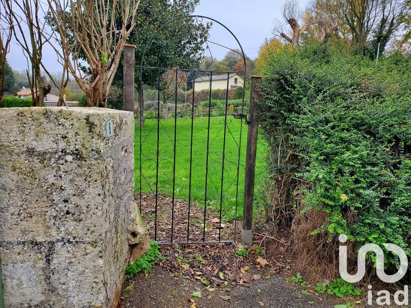 Maison - 225 m² - 9 pièces