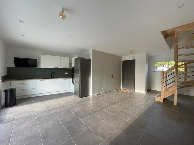 Maison - 72 m² - 3 pièces