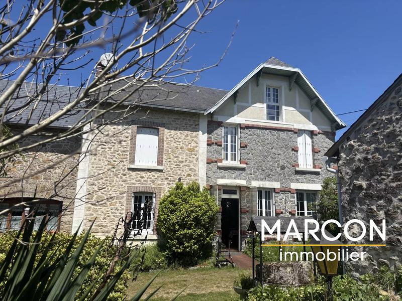 Maison de village - 197 m² - 6 pièces