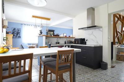 Maison - 196 m² - 7 pièces