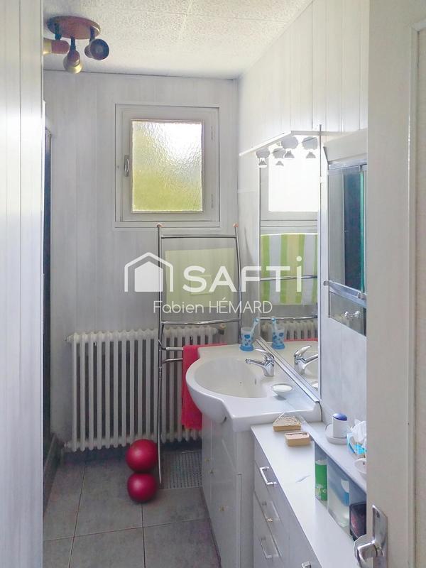 Maison - 80 m² - 5 pièces