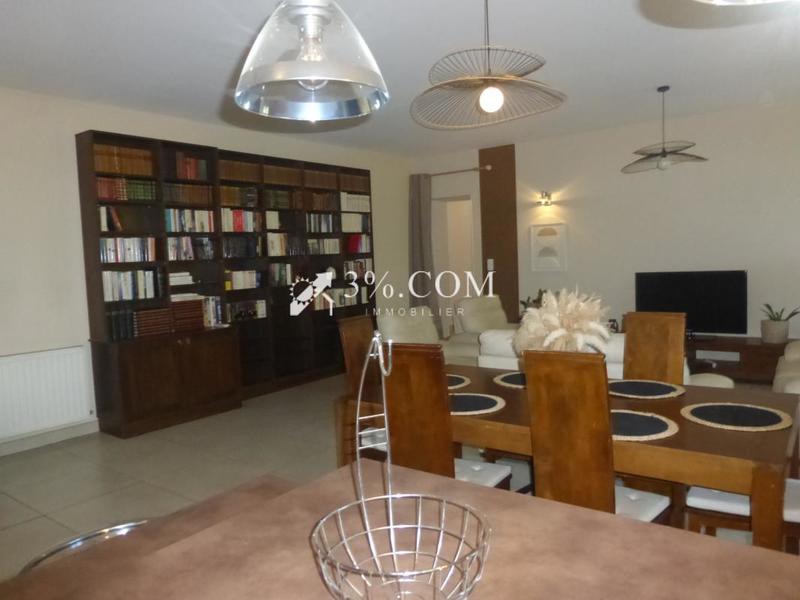 Appartement - 122 m² - 5 pièces