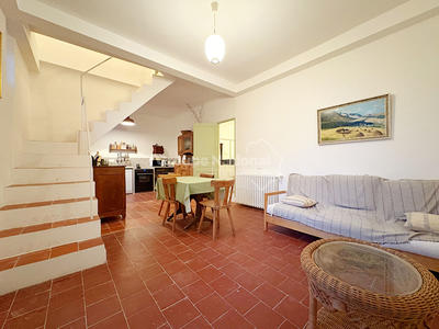 Maison - 93 m² - 5 pièces