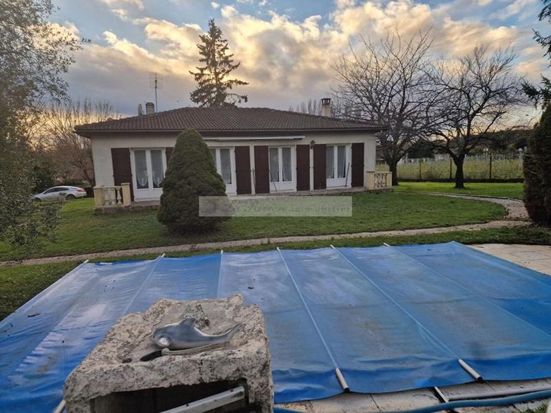 Pavillon - 141 m² - 8 pièces