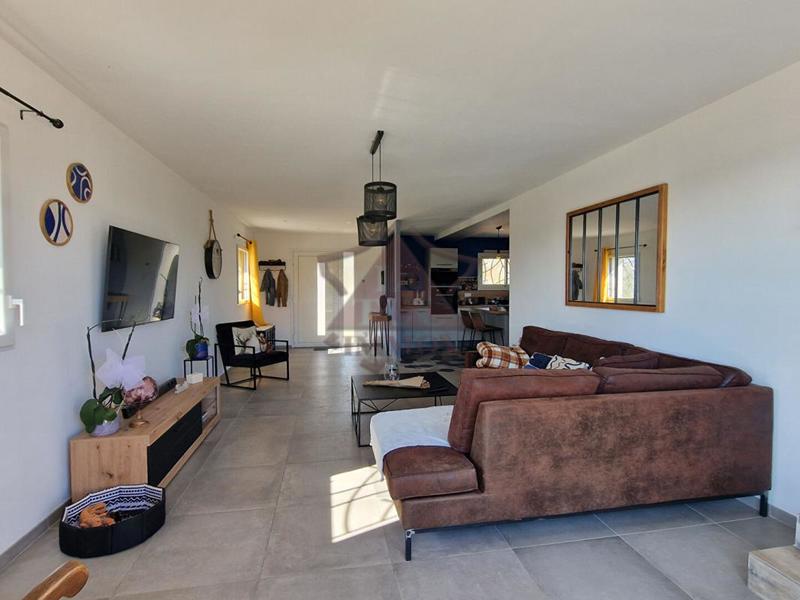 Maison - 172 m² - 6 pièces