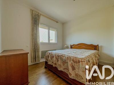 Maison - 121 m² - 6 pièces