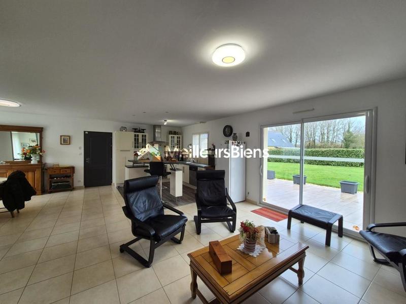 Maison - 138 m² - 5 pièces