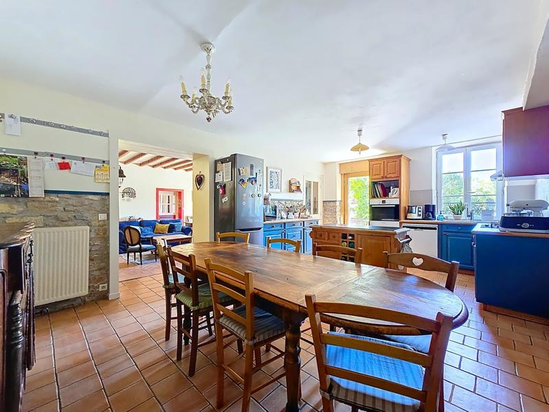 Ferme - 210 m² - 8 pièces