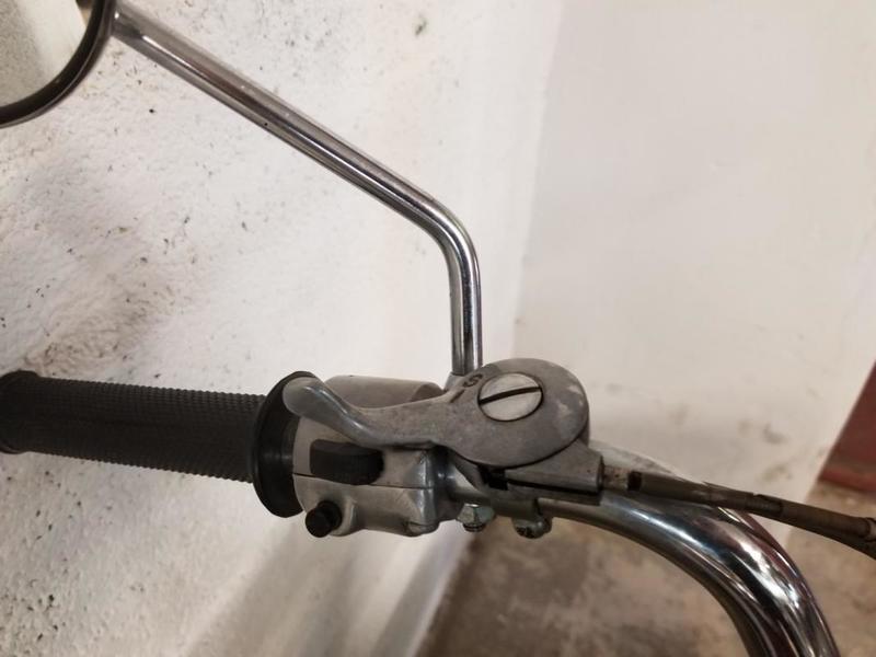 Kawasaki Avenger 350 kawasaki rouge 0350