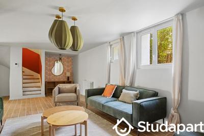 Chambre - 10 m² - 1 pièce