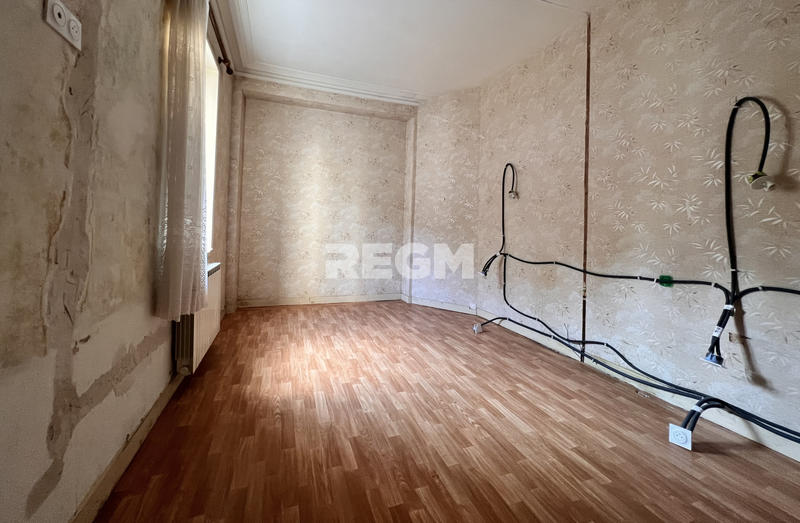 Maison - 90 m² - 3 pièces