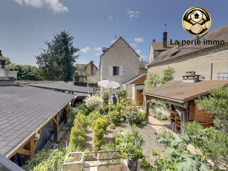 Maison ancienne - 126 m² - 7 pièces