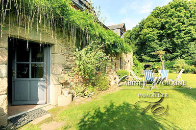 Demeure - 136 m² - 6 pièces