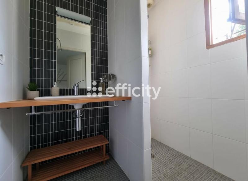 Villa - 150 m² - 5 pièces