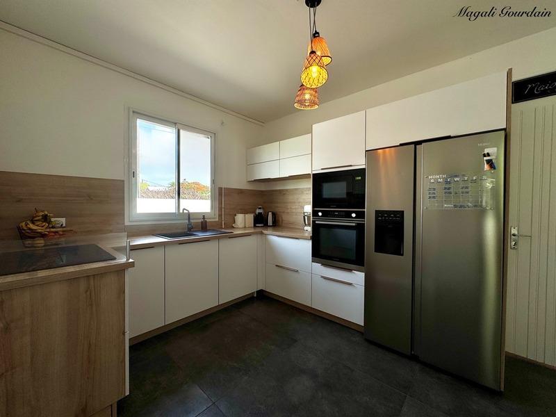 Maison - 92 m² - 4 pièces