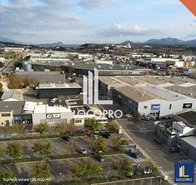 Local commercial - 359 m²