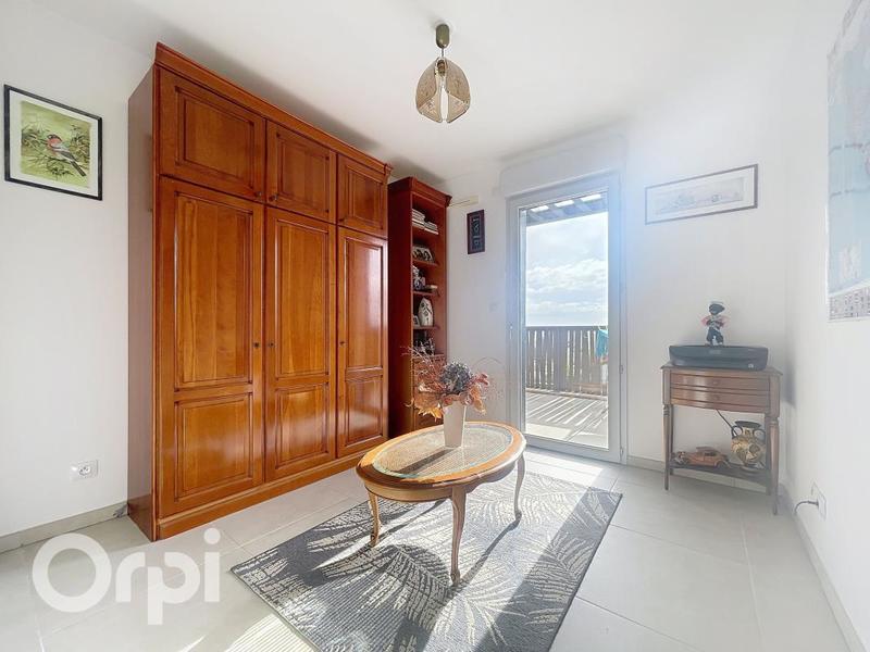 Appartement - 113 m² - 4 pièces