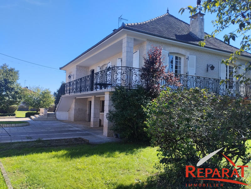 Maison - 130 m² - 5 pièces