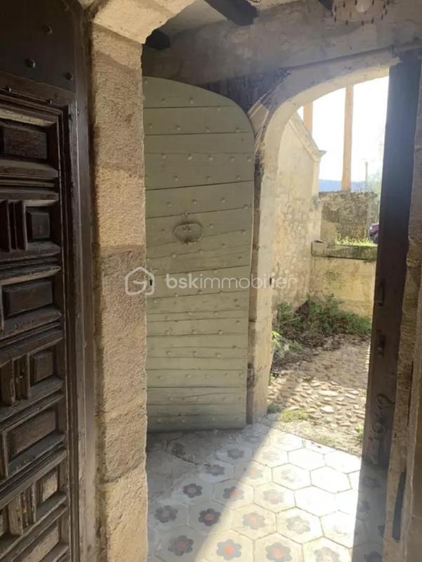 Maison - 300 m² - 10 pièces