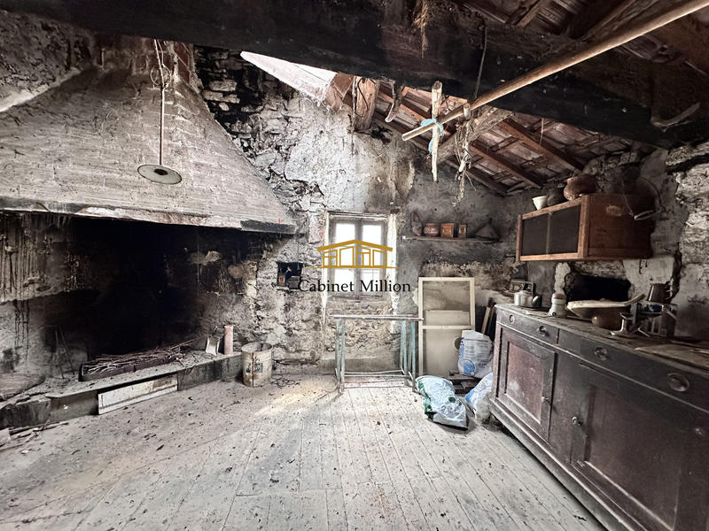 Maison ancienne - 142 m² - 6 pièces