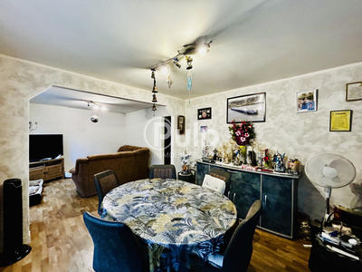 Maison - 77 m² - 4 pièces