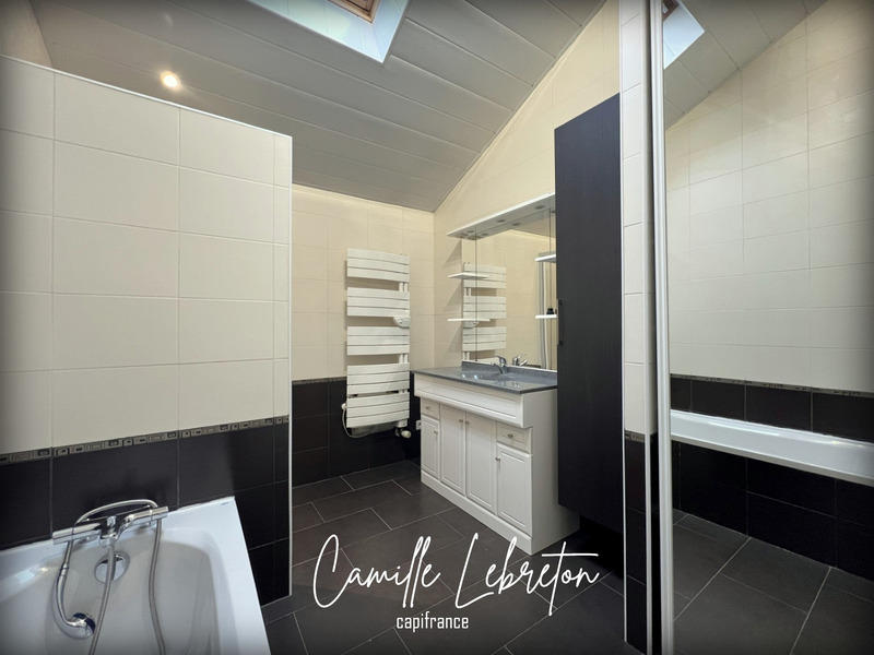 Maison - 120 m² - 4 pièces