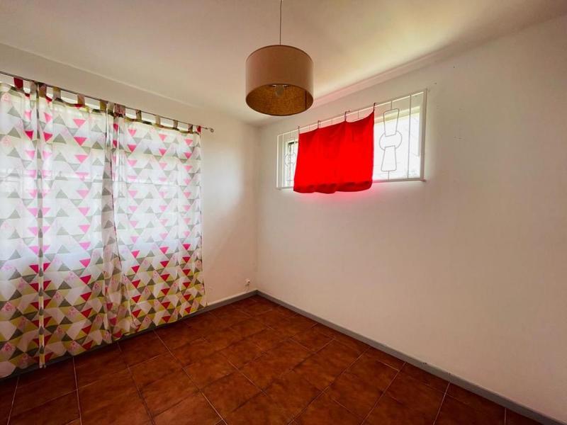 Maison - 360 m² - 10 pièces