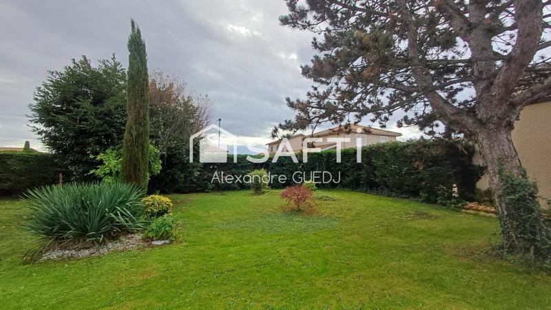 Maison - 204 m² - 8 pièces