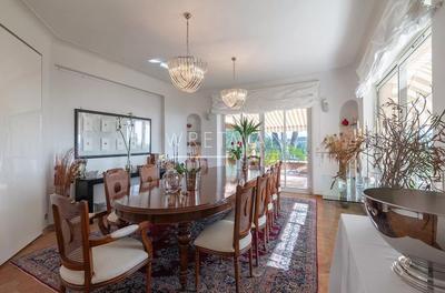 Villa - 475 m² - 10 pièces